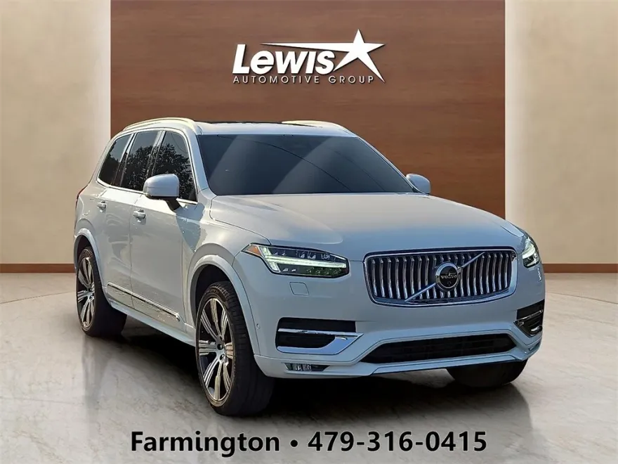 2025 Volvo XC90 photo 1