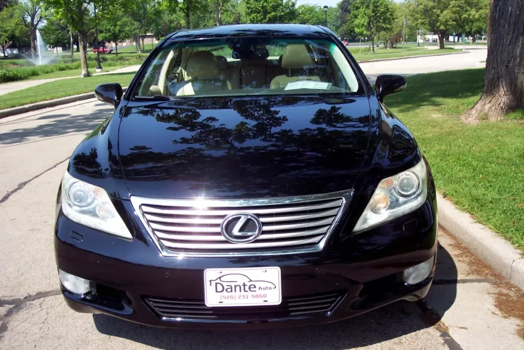 2011 Lexus LS 460 AWD photo 1