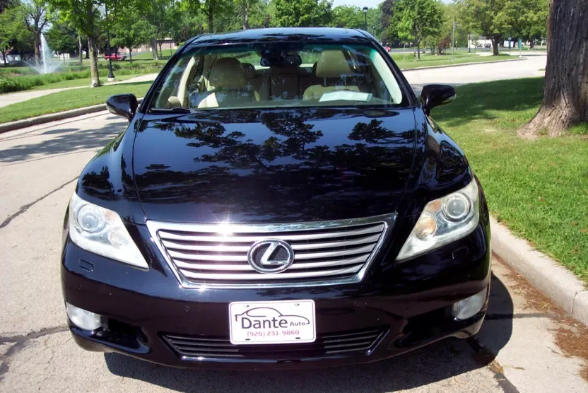 2011 Lexus LS 460 AWD photo 1