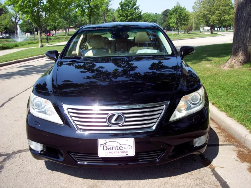 2011 Lexus LS 460 AWD photo 1