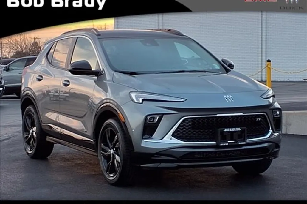 2025 Buick Encore GX Sport Touring photo 1