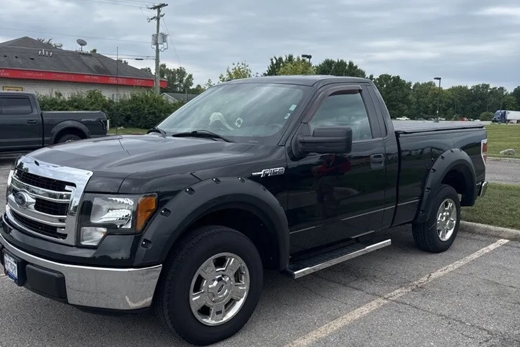 2014 Ford F-150 XLT photo 1