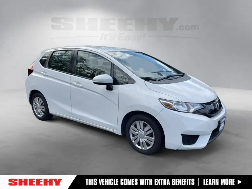 2015 Honda Fit LX photo 1