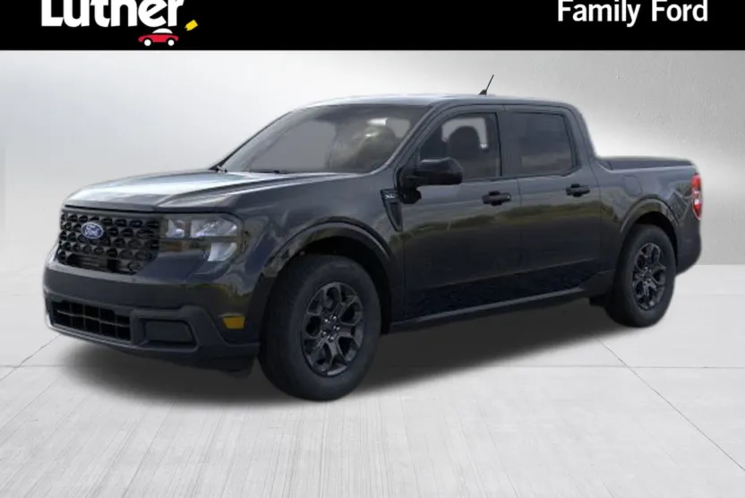2025 Ford Maverick XLT photo 1