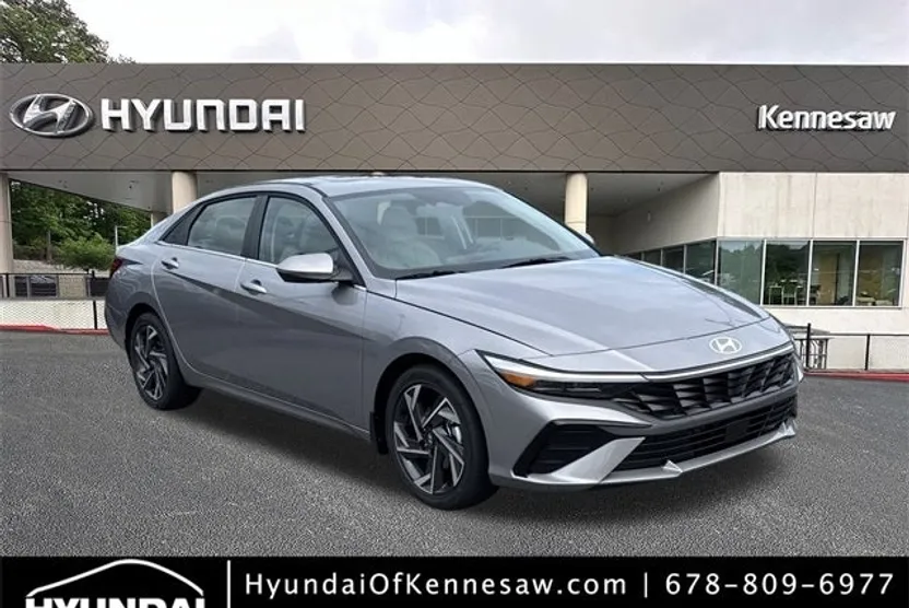 2025 Hyundai Elantra Limited photo 1