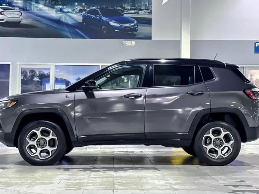 2022 Jeep Compass Trailhawk photo 1