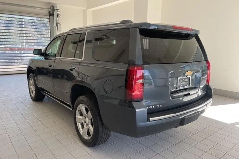 2019 Chevrolet Tahoe Premier photo 1