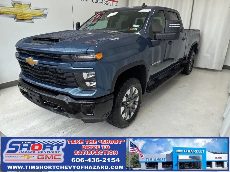 2026 Chevrolet Silverado 2500HD Custom photo 1