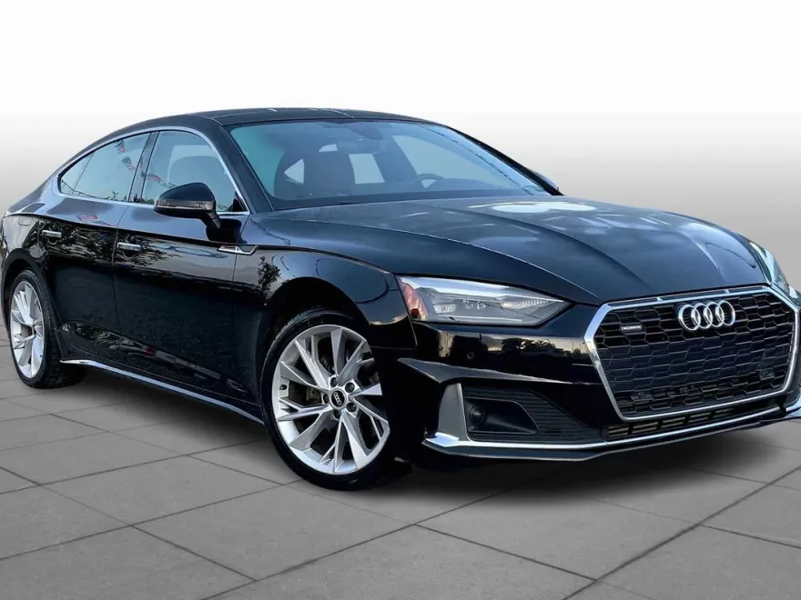 2022 Audi A5 Quattro Premium photo 1