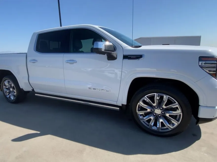 2023 Gmc Sierra 1500 Denali photo 1