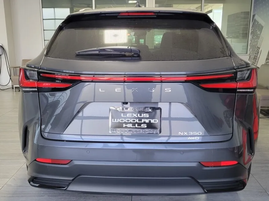 2026 Lexus NX 350 photo 1