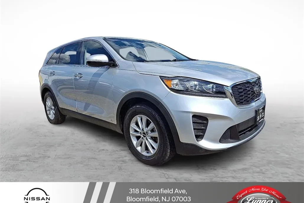 2020 Kia Sorento LX photo 1