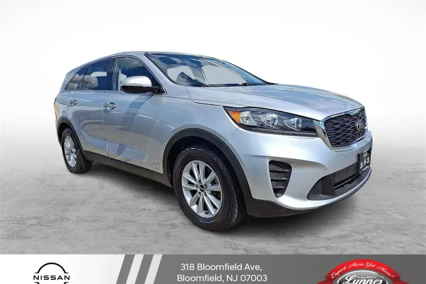 2020 Kia Sorento LX photo 1