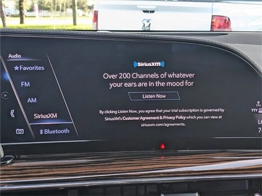 2024 Cadillac Escalade Premium Luxury photo 20