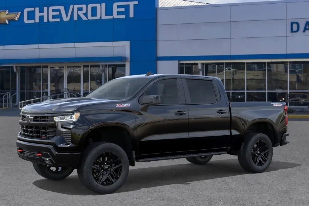 2025 Chevrolet Silverado 1500 LT Trail Boss photo 1