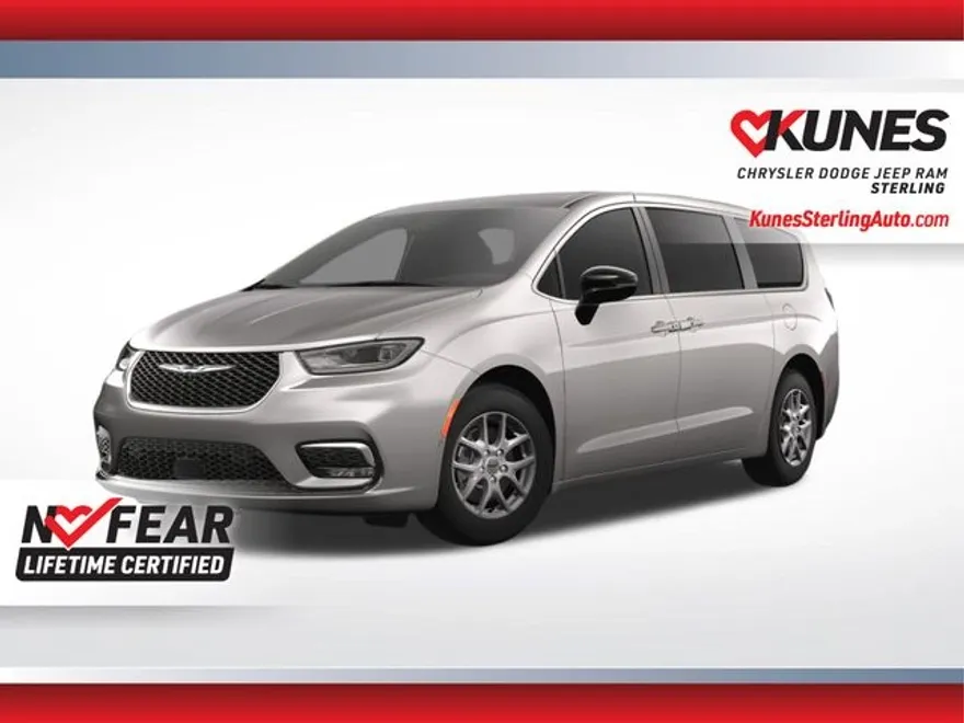 2025 Chrysler Pacifica photo 1