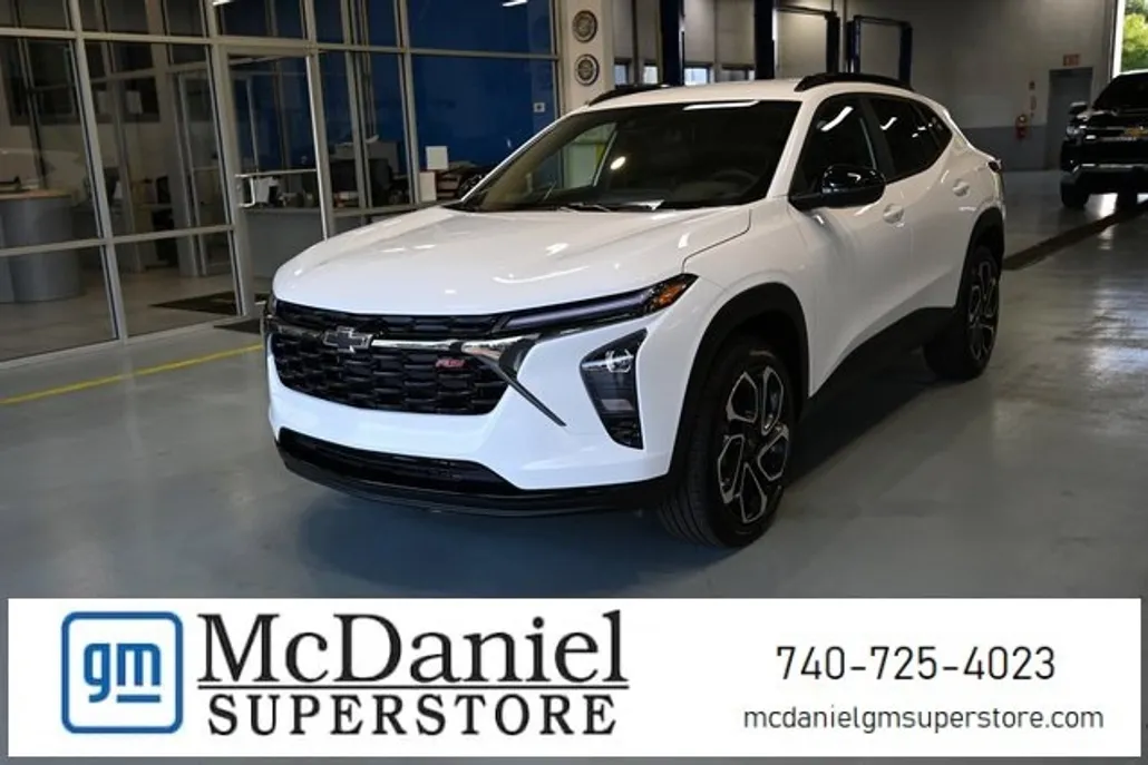 2025 Chevrolet Trax photo 1
