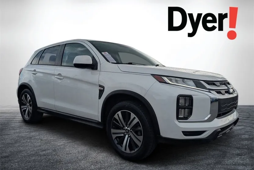 2020 Mitsubishi Outlander Sport ES photo 1