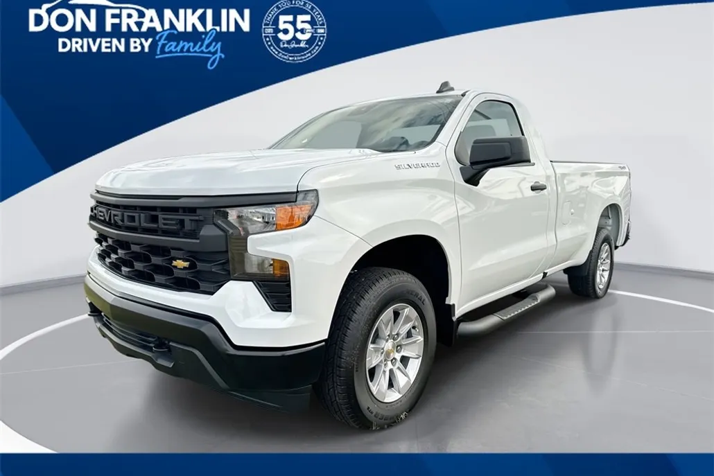 2026 Chevrolet Silverado 1500 photo 1