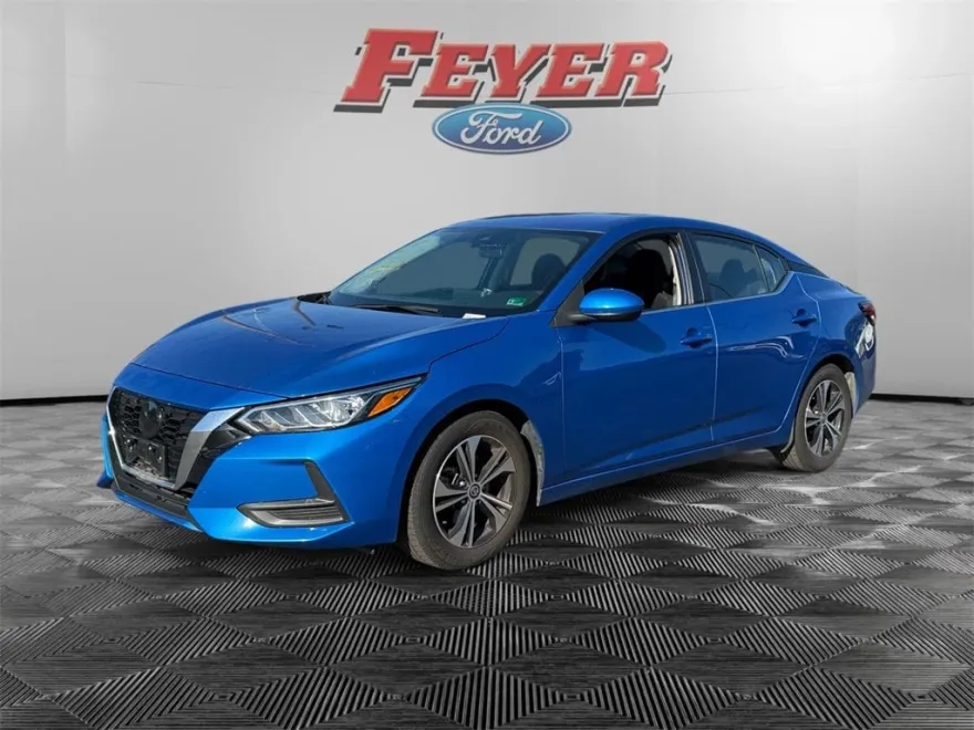 2023 Nissan Sentra SV photo 1