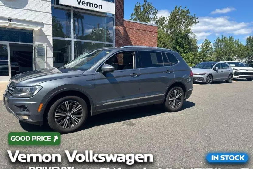 2018 Volkswagen Tiguan SEL photo 1