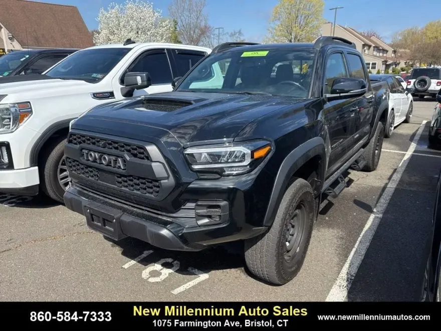 2023 Toyota Tacoma 4x4 TRD Pro photo 1