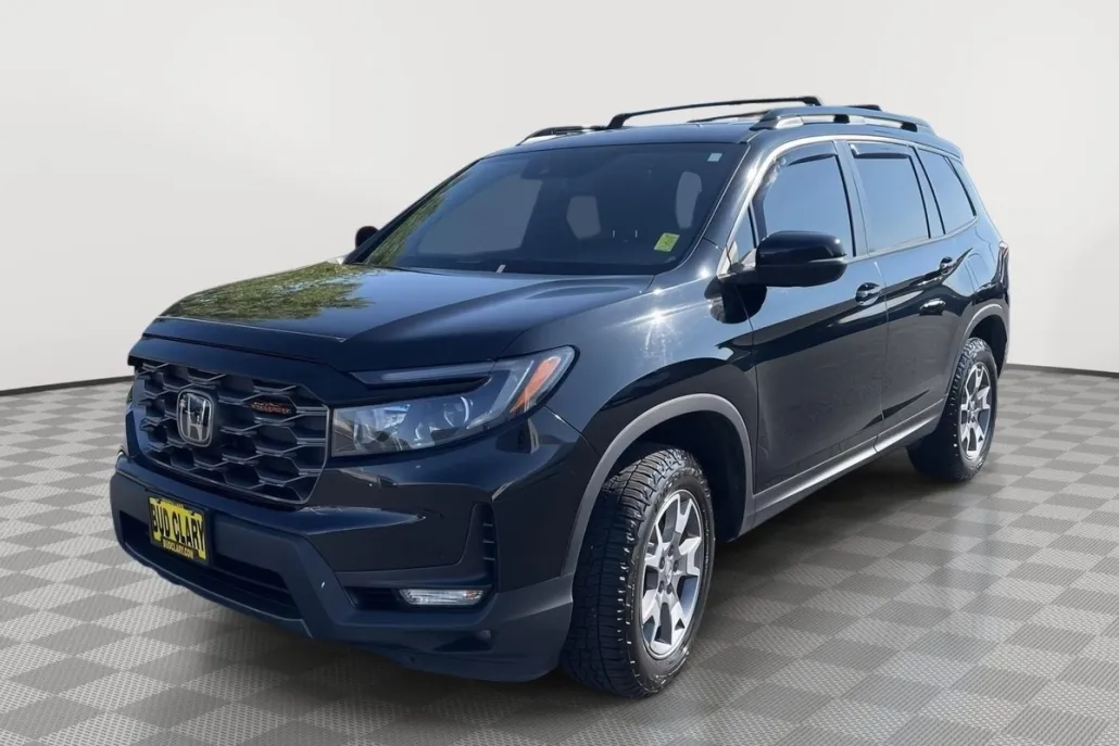 2022 Honda Passport TrailSport photo 1