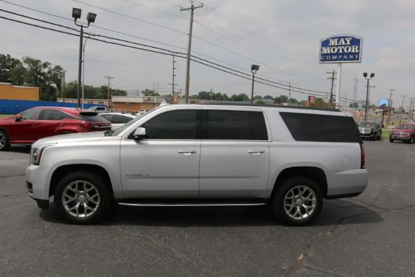 2020 Gmc Yukon XL SLT photo 1