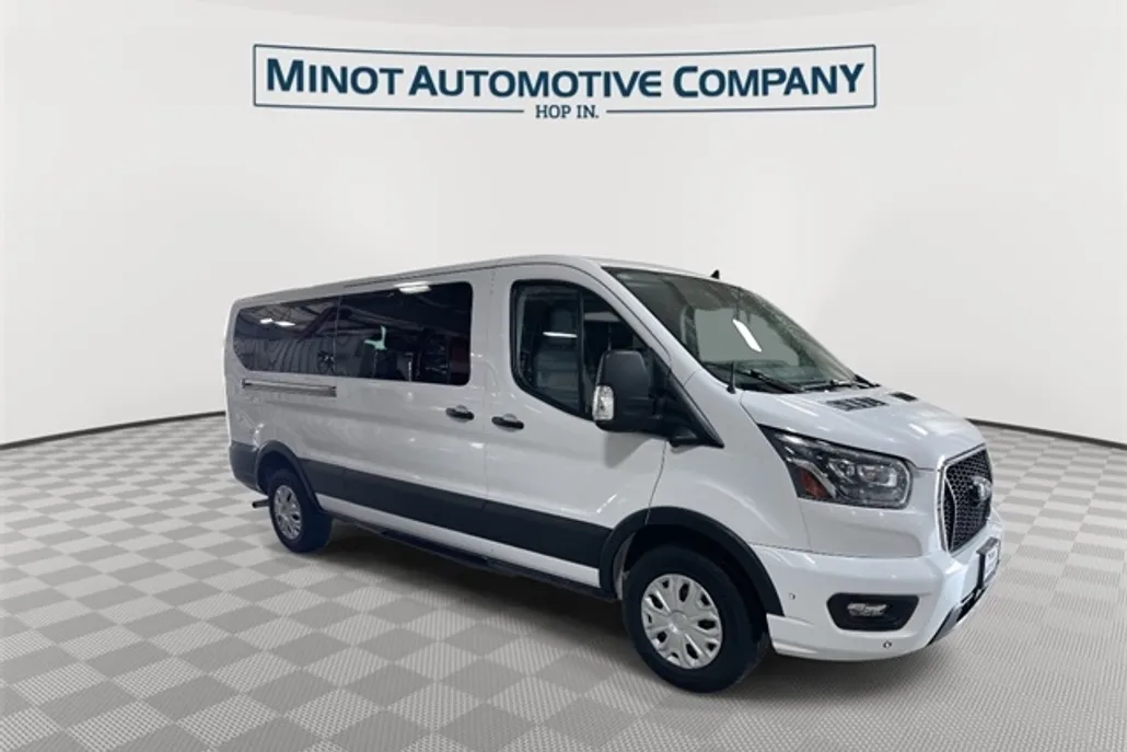 2023 Ford Transit photo 1
