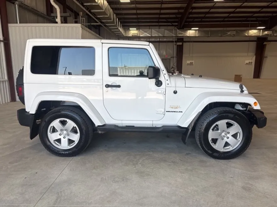2012 Jeep Wrangler Sahara photo 1