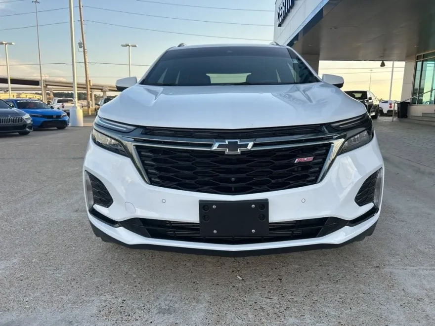 2022 Chevrolet Equinox RS photo 1