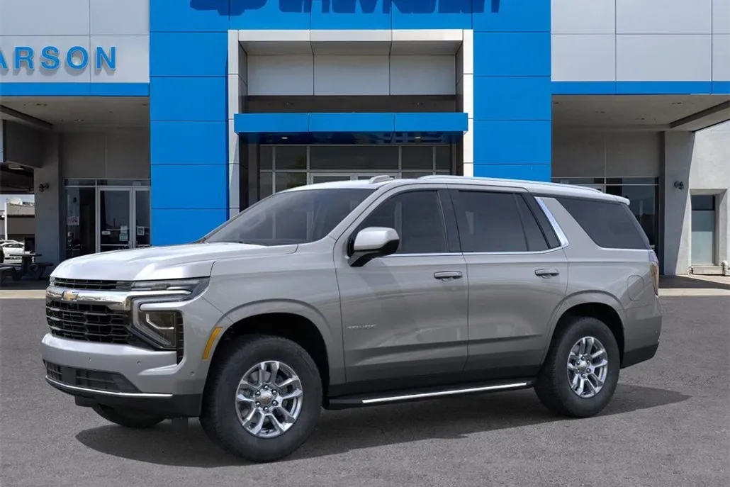 2025 Chevrolet Tahoe LS photo 1