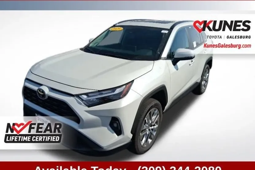 2025 Toyota RAV4 Premium XLE photo 1