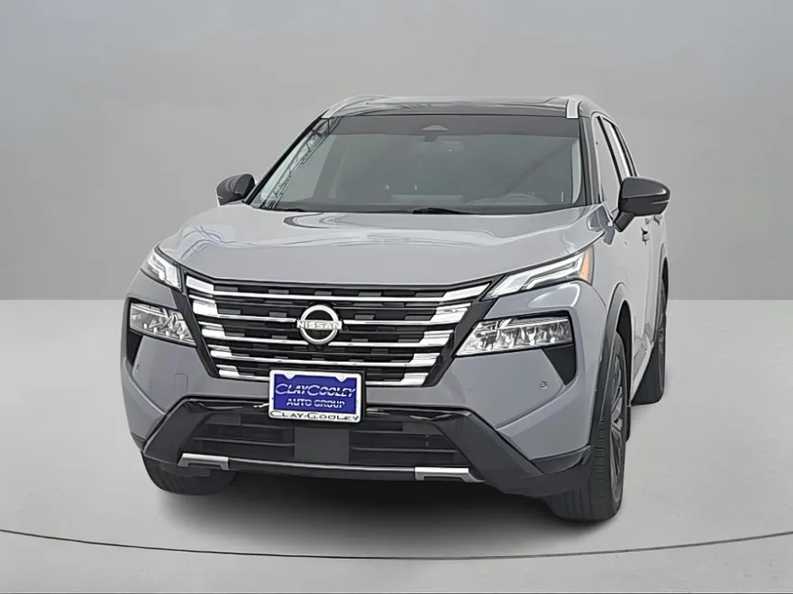 2024 Nissan Rogue Platinum photo 1
