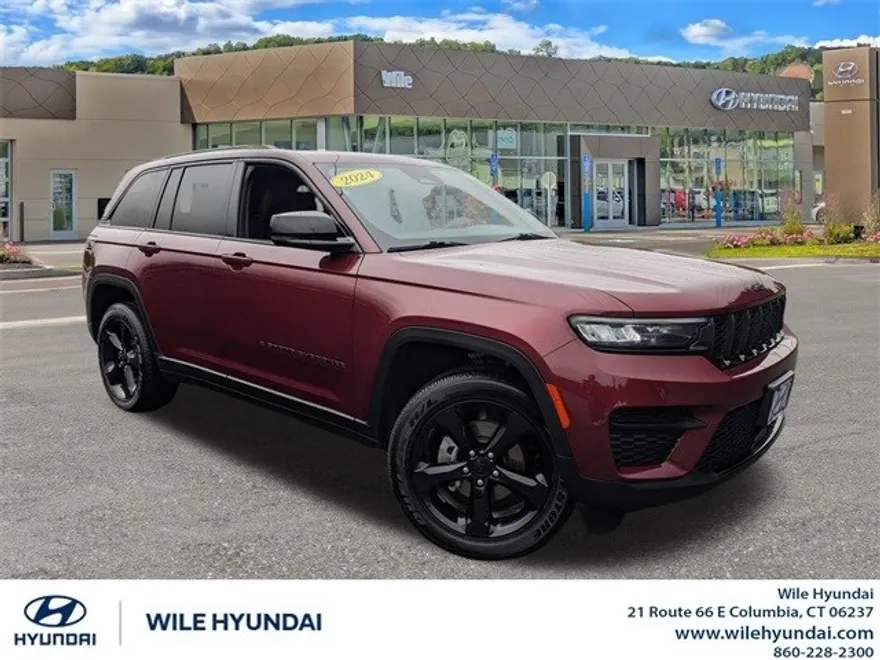 2024 Jeep Grand Cherokee Laredo Altitude X photo 1