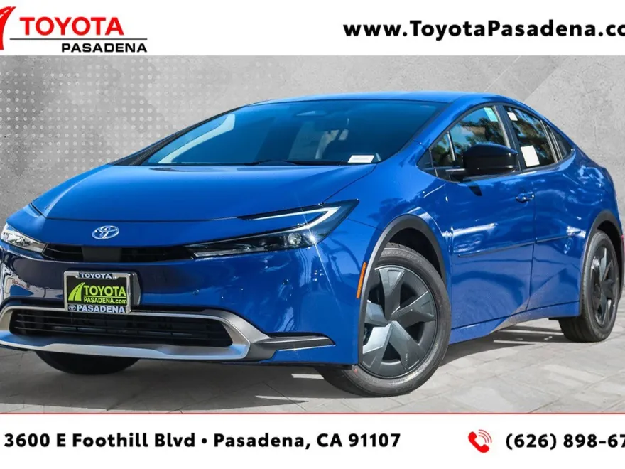 2026 Toyota Prius Plug-in Hybrid SE photo 1