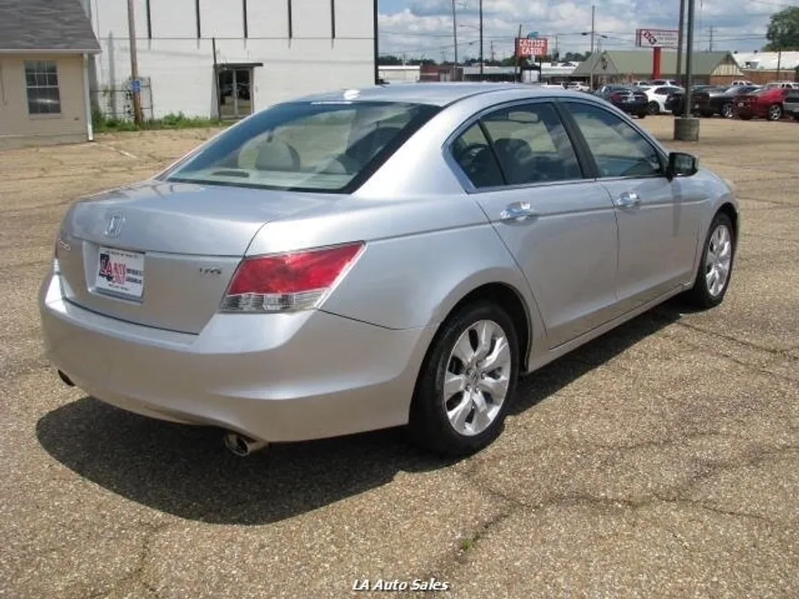 2010 Honda Accord EX-L photo 2