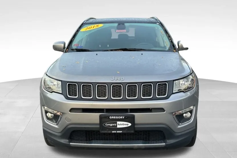 2018 Jeep Compass Limited photo 1