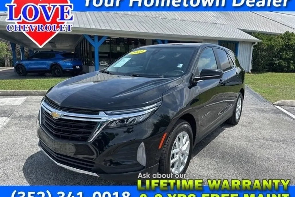 2023 Chevrolet Equinox LT photo 1