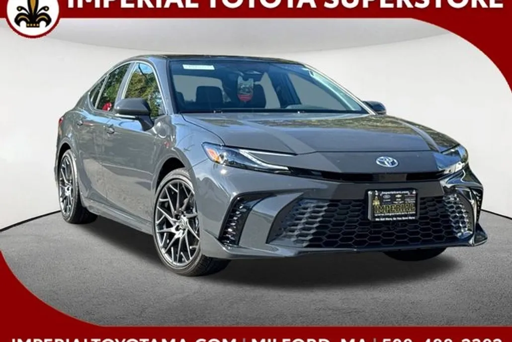 2025 Toyota Camry XSE photo 1