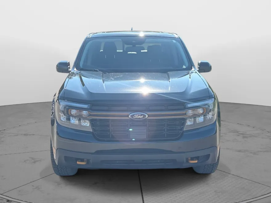 2024 Ford Maverick Lariat Tremor photo 1