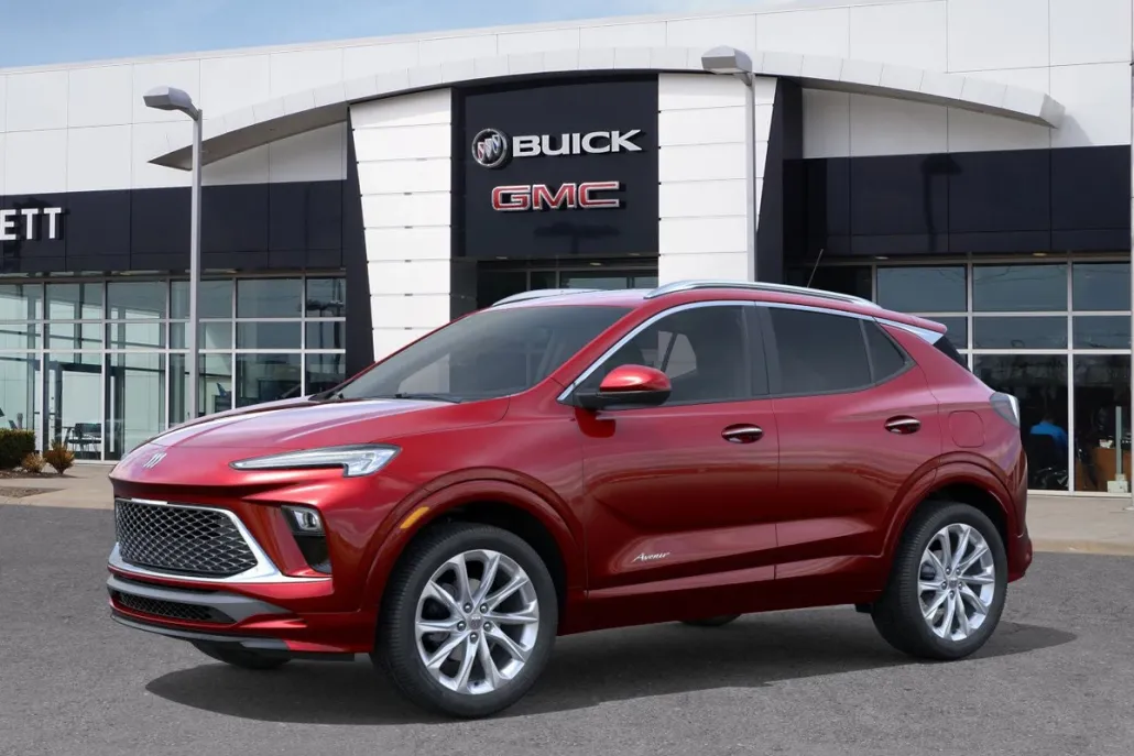 2026 Buick Encore GX Avenir photo 1
