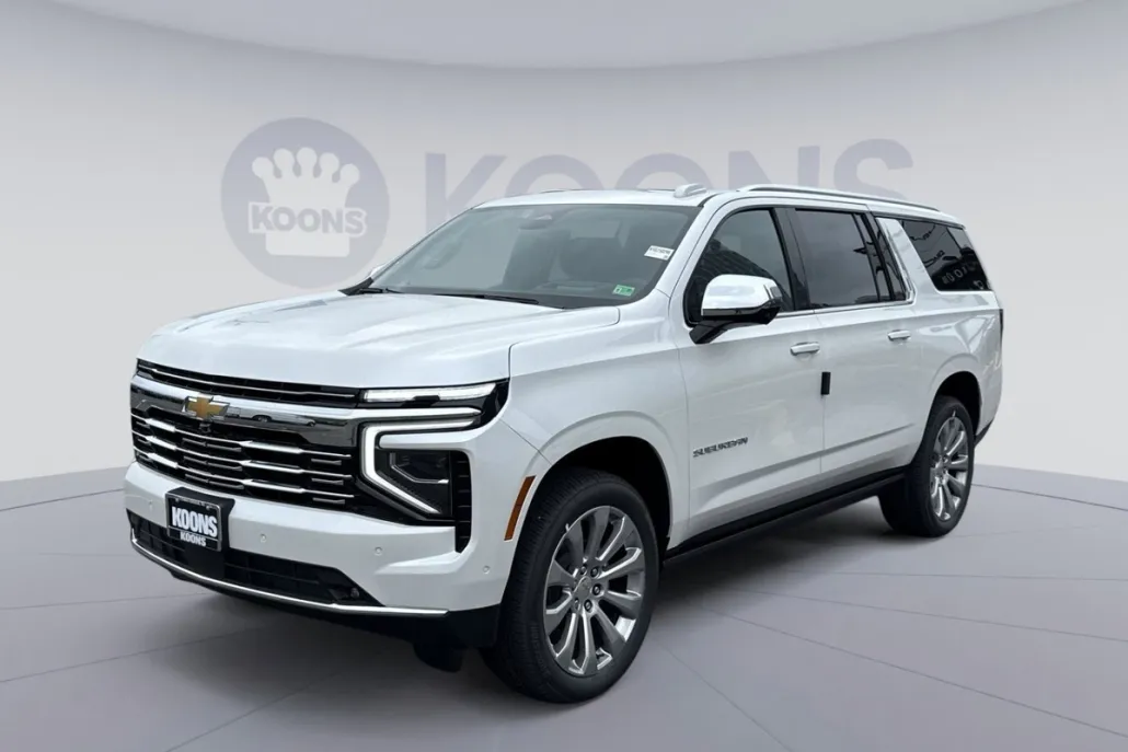 2025 Chevrolet Suburban Premier photo 1