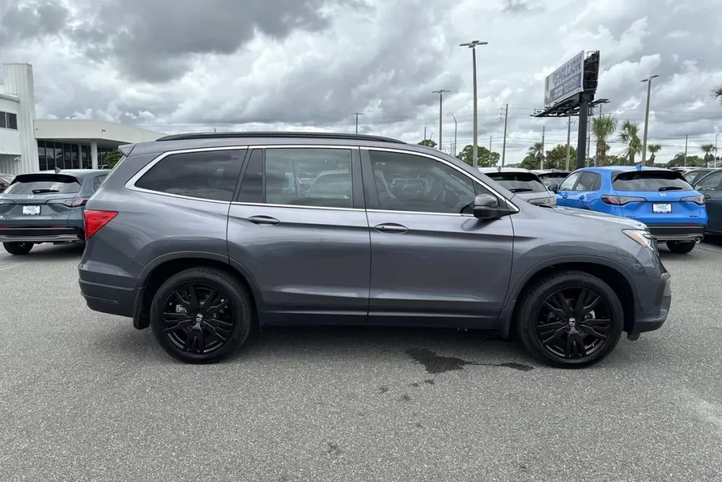 2022 Honda Pilot Special Edition photo 1
