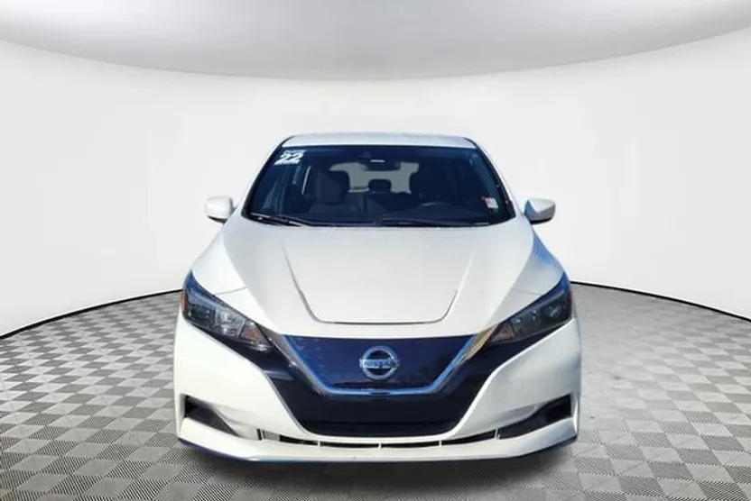 2022 Nissan Leaf Plus photo 1