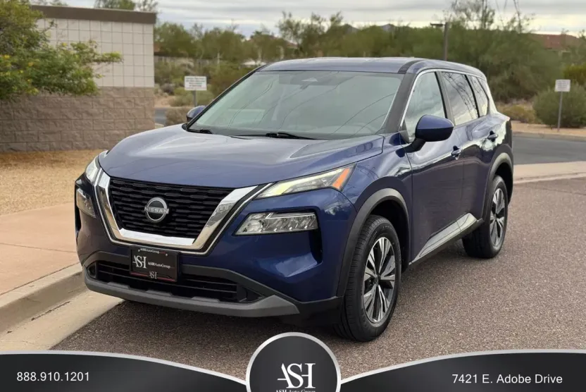2023 Nissan Rogue SV photo 1