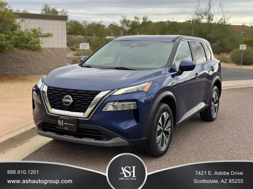 2023 Nissan Rogue SV photo 1