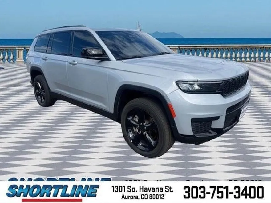2021 Jeep Grand Cherokee Altitude photo 1