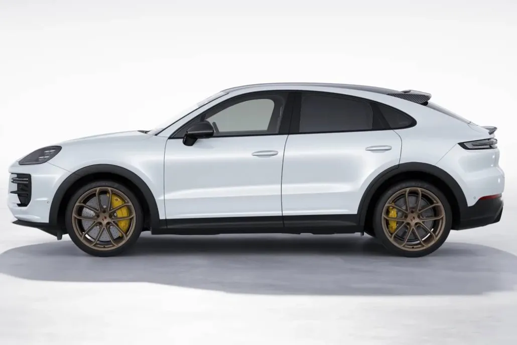 2026 Porsche Cayenne Turbo GT photo 1