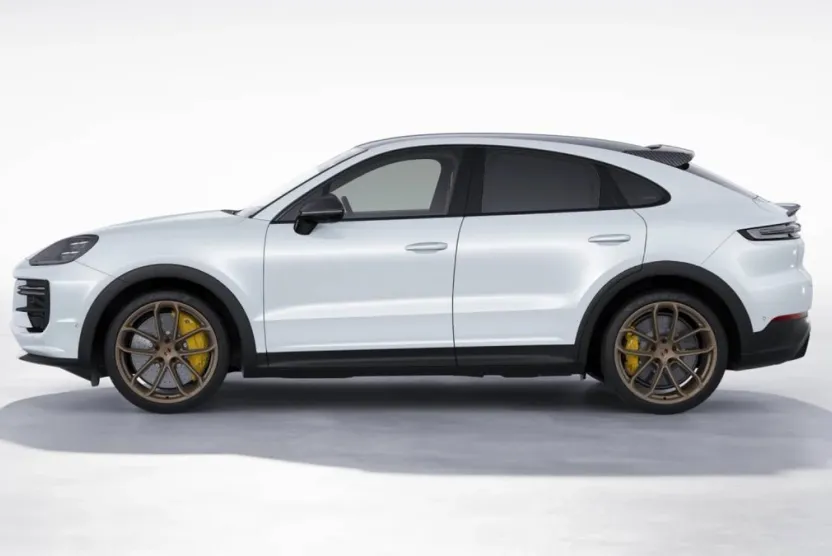 2026 Porsche Cayenne Turbo GT photo 1